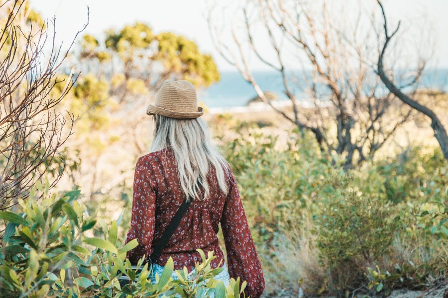 walking fraser island