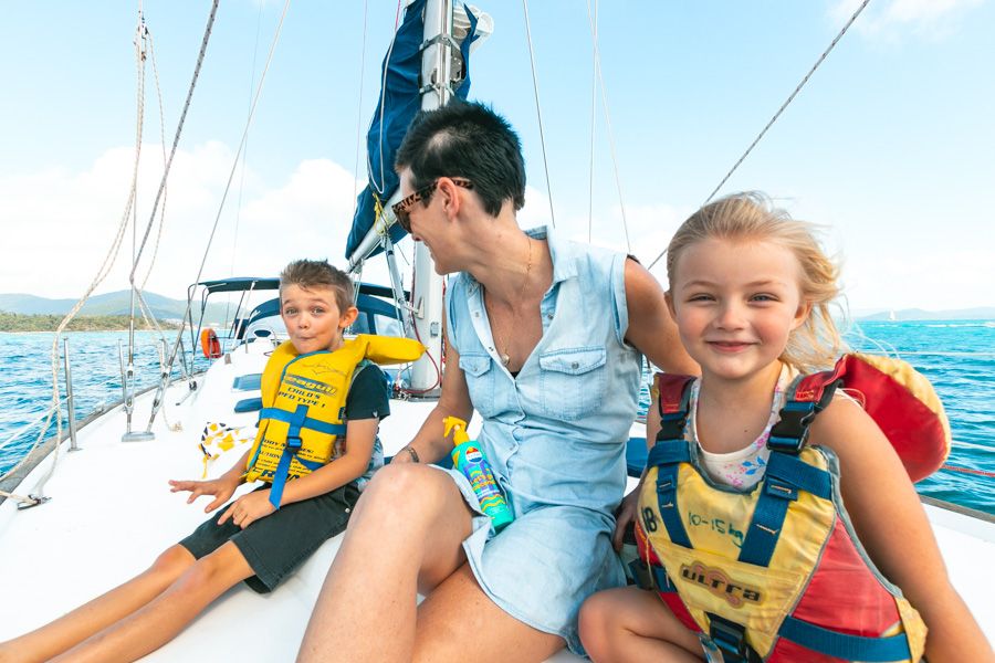 Kids sailing Whitsundays