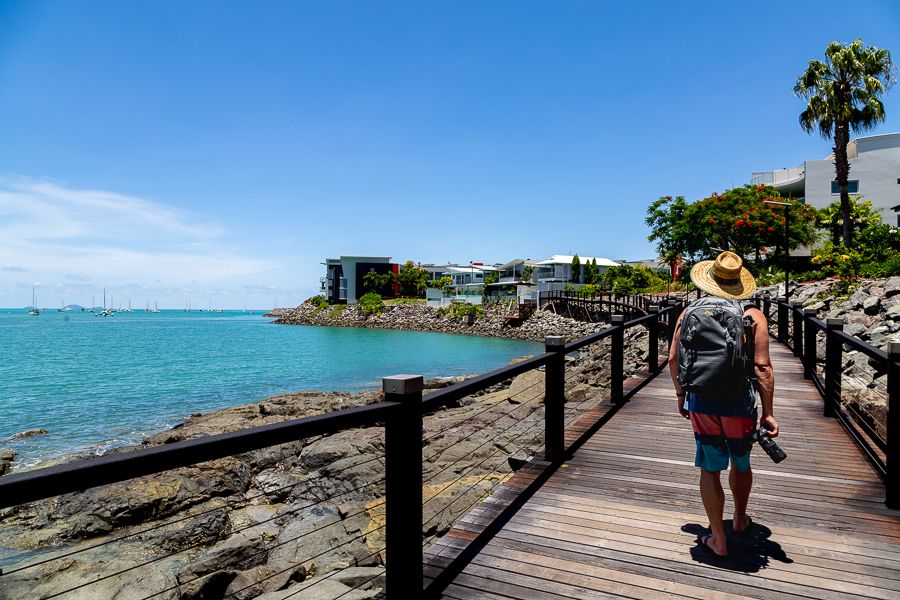 bicentennial boardwalk airlie beach