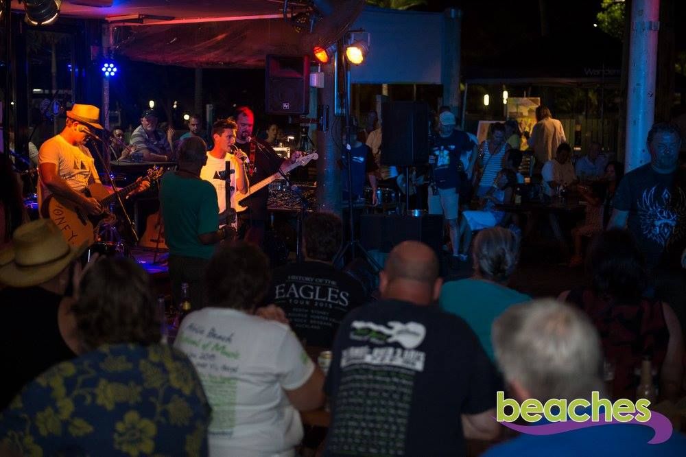 Beaches Bar and Grill Airlie Beach Live Music