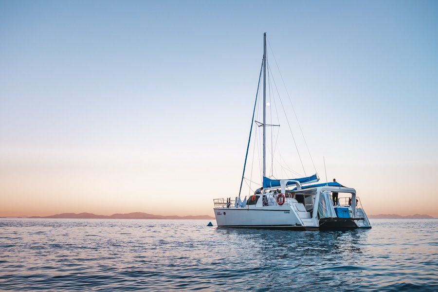 Sailing in the Whitsundays