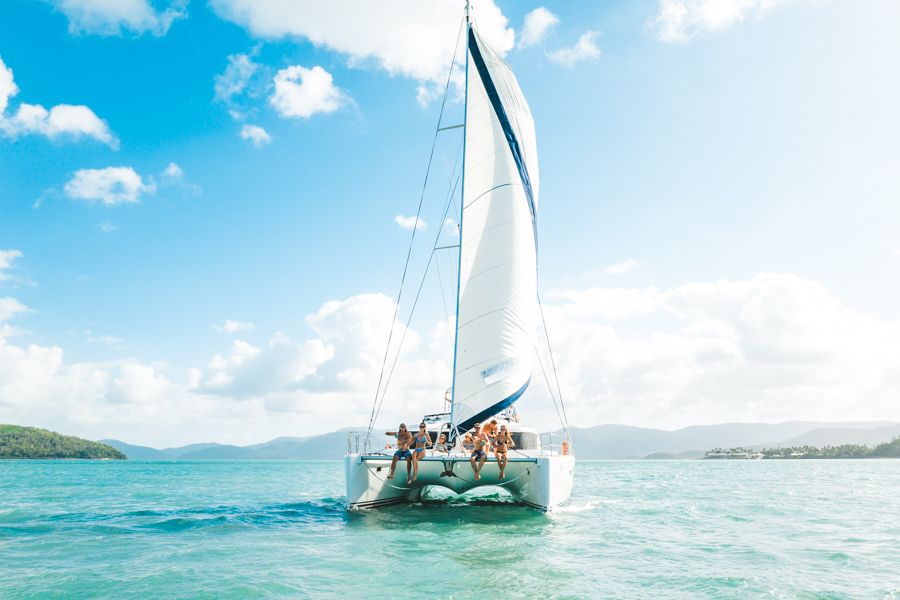 Skippered Sailing Holidays - Sailing Whitsundays