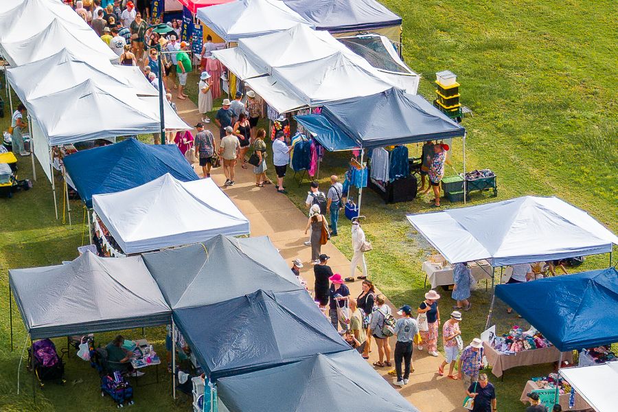 airlie beach market stalls on the foreshore