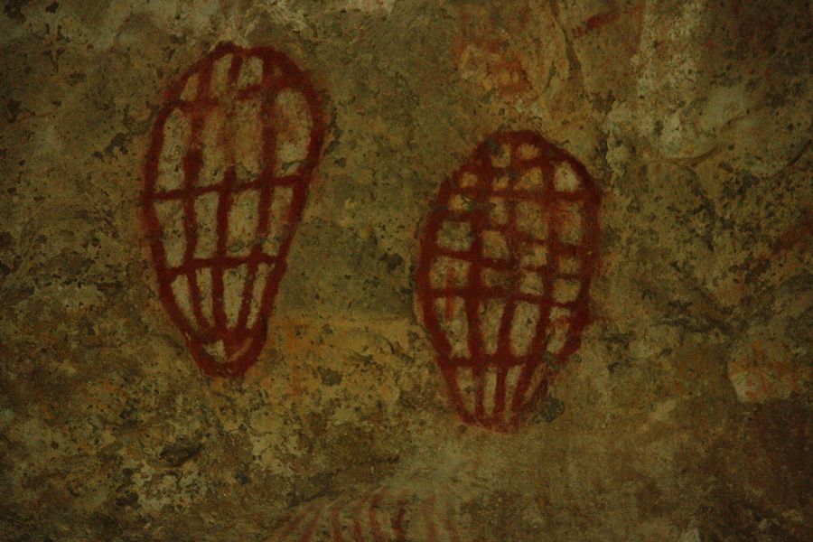 Ngaro Cultural Site Indigenous Whitsunday History cave paintings