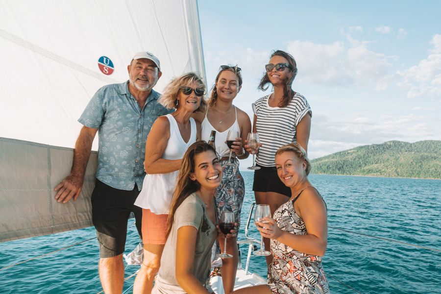 Sailing Whitsundays Family on Whitsunday Getaway About Us is Sailing Whitsundays Legit?