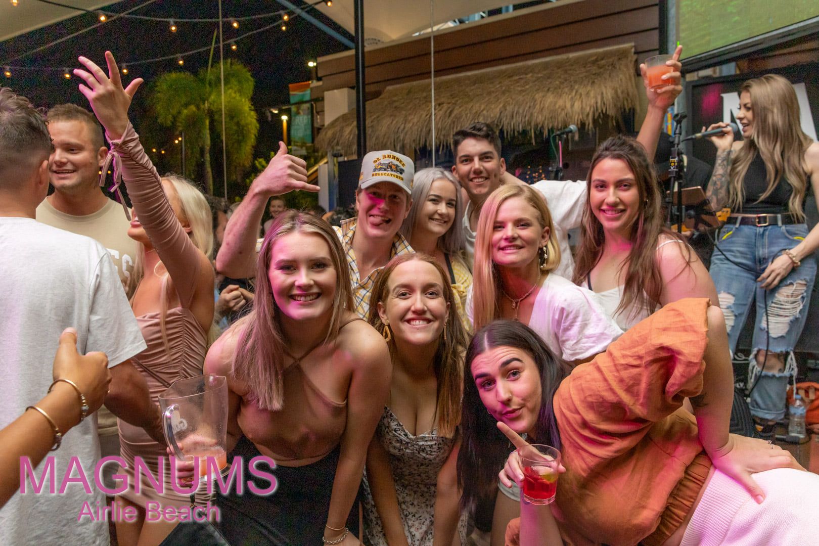 Best Bars and Nightclubs in Airlie Beach - Sailing Whitsundays