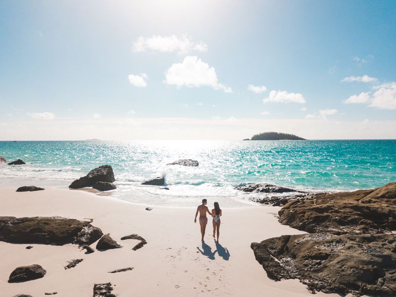 Bettys Beach Whitsunday Island Whitehaven Beach Couple Influencer