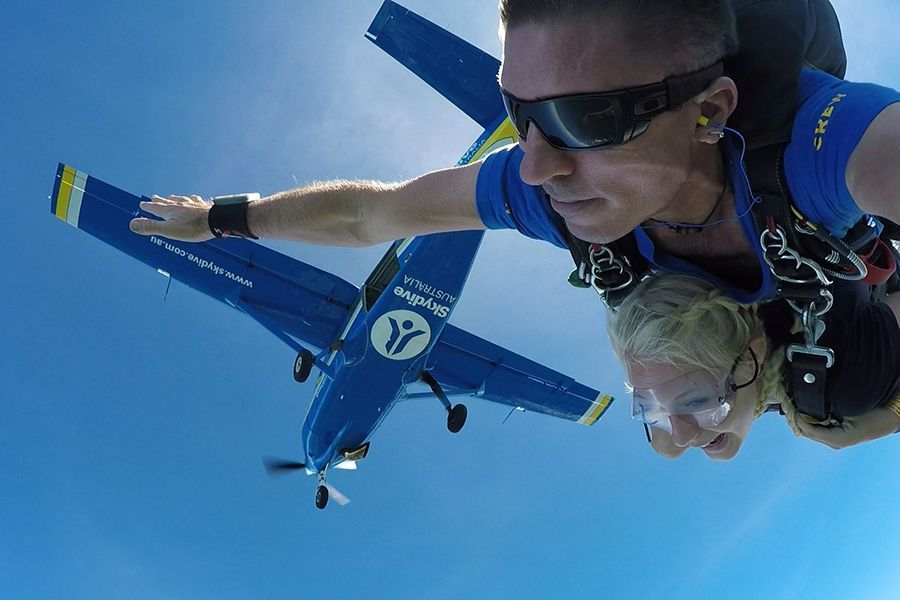 Skydiving in Cairns