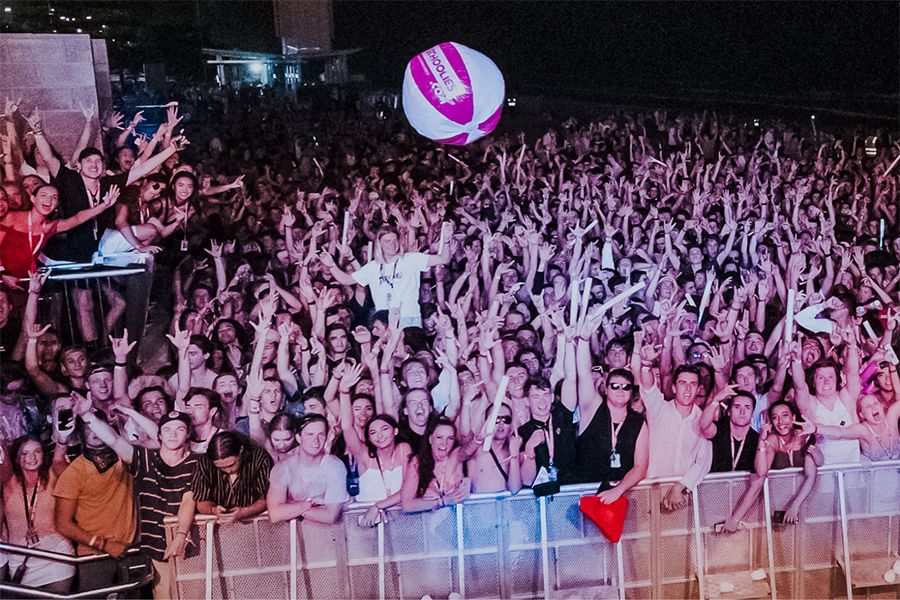 Schoolies Beach Party 