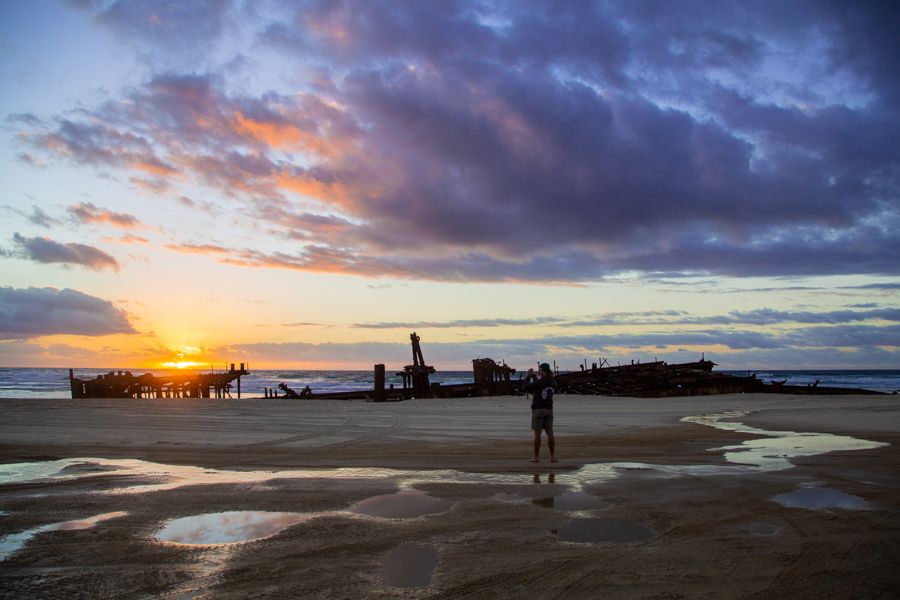 sunrise at the maheno shipwreck on k'gari beach