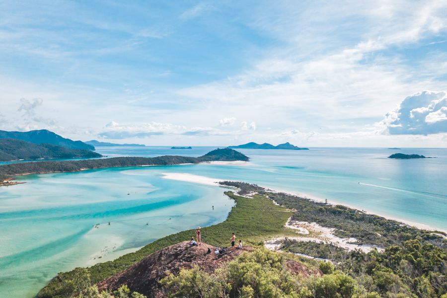 Views of swirling sands and tropical islands in the Whitsundays