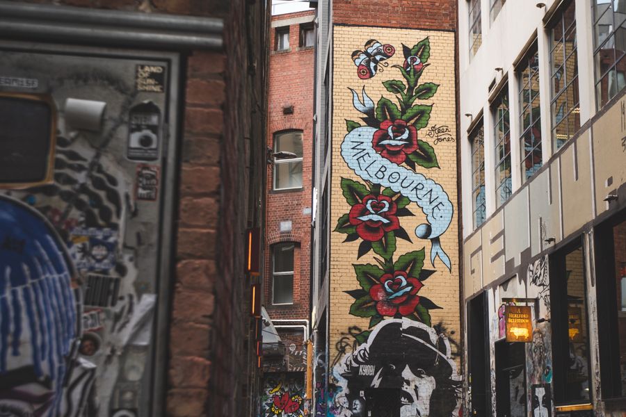 melbourne street art in the downtown area