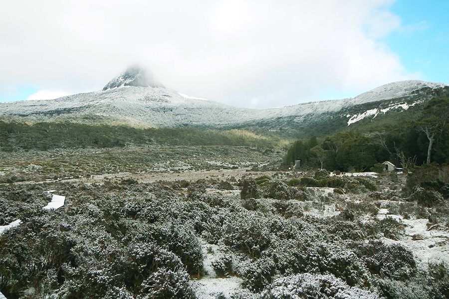 Snowy mountain walking track