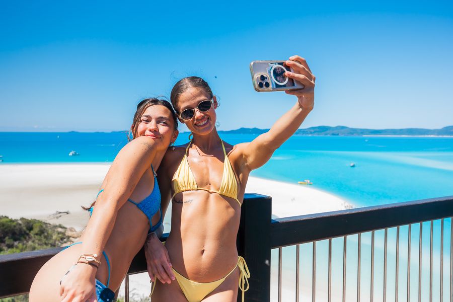 two women taking a selfie at hill inlet lookout