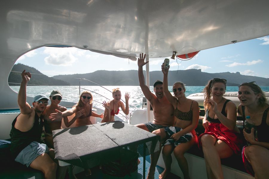 Whitsunday Sailing Trips for Flashpackers Sailing Whitsundays