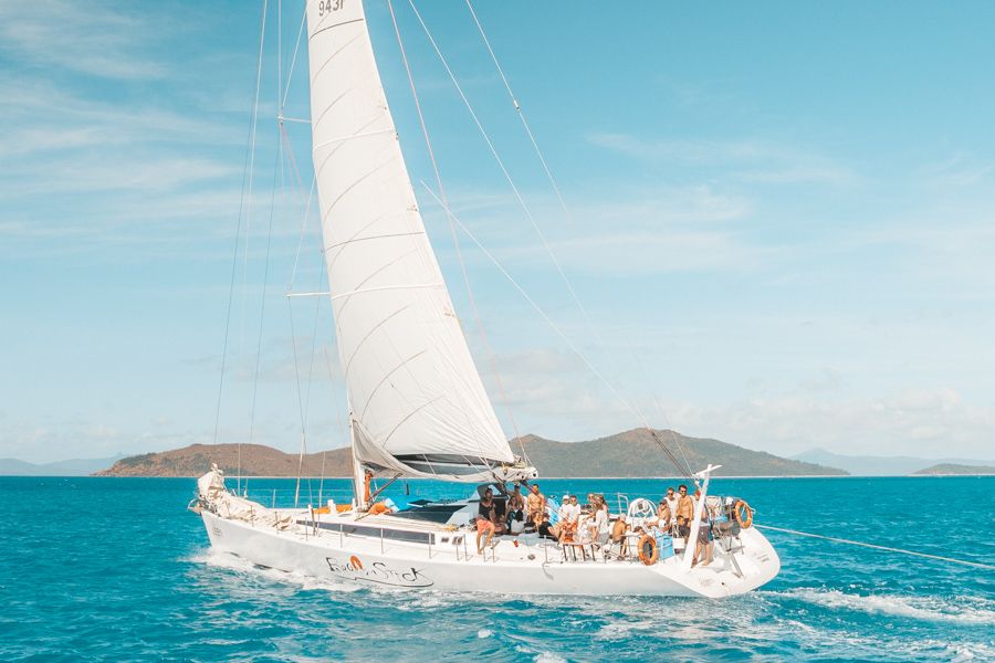 Social sailing in the Whitsundays, British Defender Overnight Sailing Tour