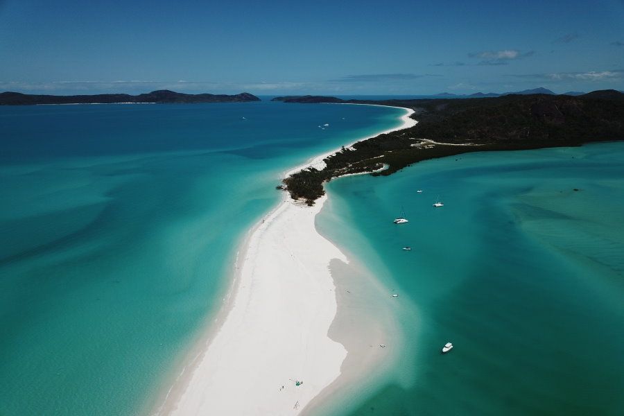 whitsunday-drowned-mountains